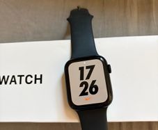 Apple Watch SE (2 gen) 44mm - Black