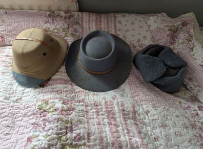 3 hats