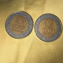 1991 / 1992 Portugal Bimetallic 100 Escudos Coin