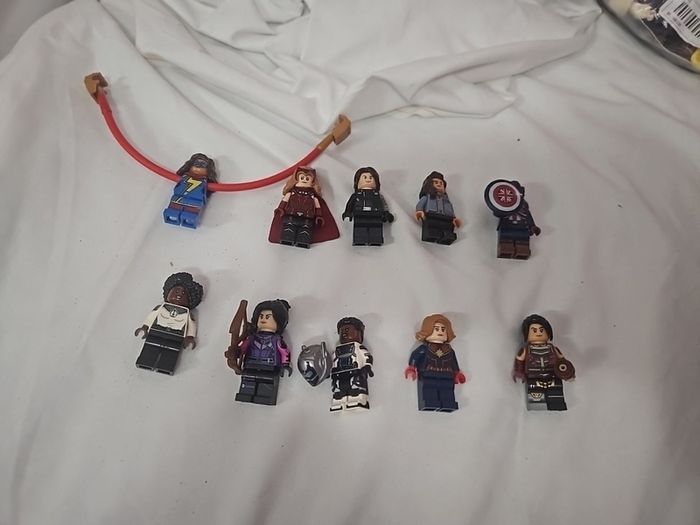 Lego Marvel Minifigure Bundle