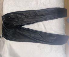 Leather look leggings