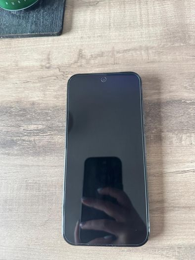 Pixel 10 Pro XL - Mint Condition - EU Warranty until Nov 2028 + Accessories