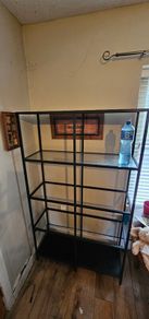 Shelve with glass panels