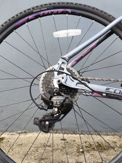 Hybrid bike - Unisex, like new