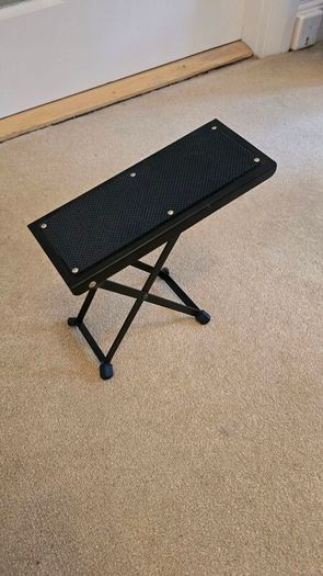 guitar foot stool