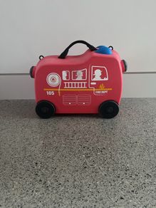 Trunki Suitcase (Fire Engine)