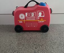 Trunki Suitcase (Fire Engine)