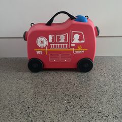 Trunki Suitcase (Fire Engine)