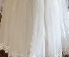 Lace Vintage Tea Length Wedding Dress. Size 18
