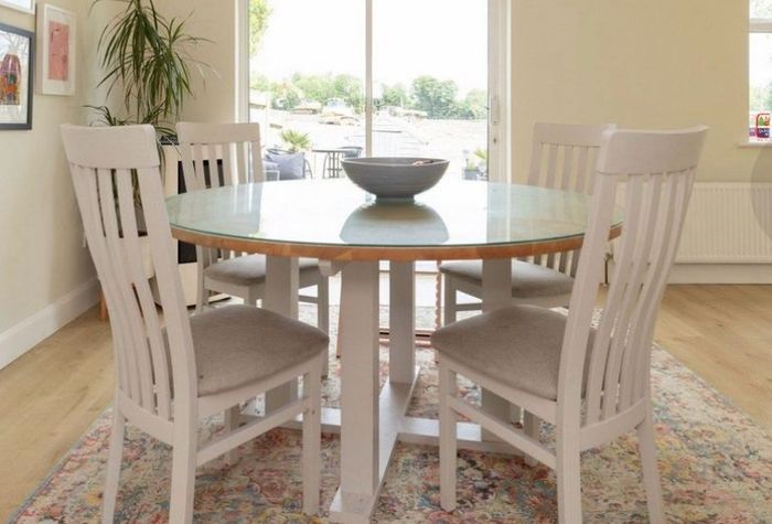 kitchen table and chair