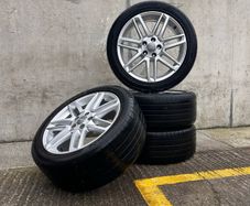 Genuine Audi A6/S6 18" Alloys & Tyres