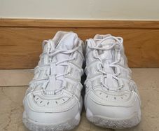 fila runners size 38.5 or size 5