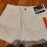 Ladies shorts, BNWT Image 2