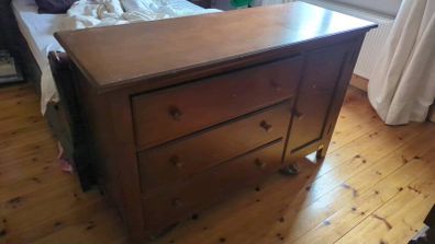 Kub furniture set , Wardrobe, dresser, cot