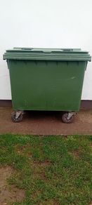 XLL wheelie bin