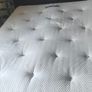 King size bed Image 6