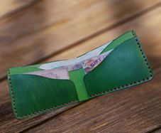 Leather bifold wallet