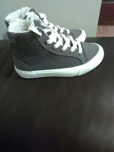 Zara Boots, size EU-29, UK-10