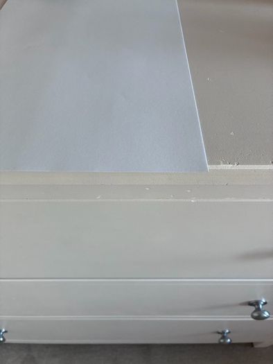 Chest of drawers