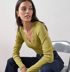 THE VERY COLLECTION Lace Trim Long Sleeve Rib Top Green Size 10!