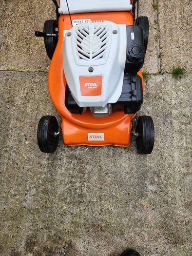 lawnmower