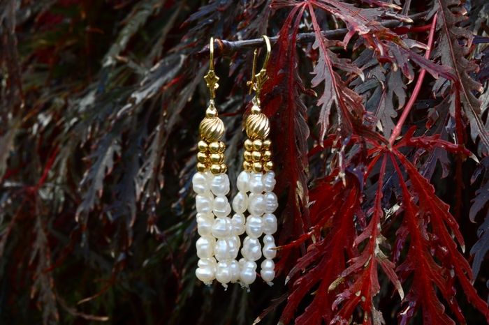 Vintage 1940s Pearl Drop Earrings - 14ct Gold