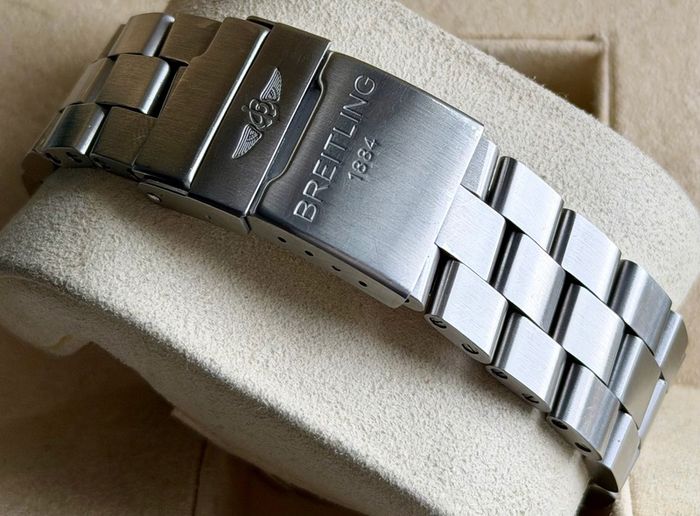 Breitling Avenger Seawolf