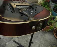 Leewald 12 fret wood resonator guitar