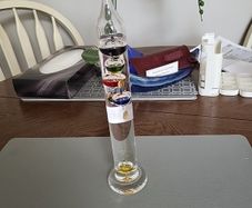 Galileo thermometer