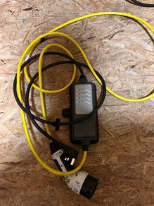 EV charger with three Pinplug (read description first)