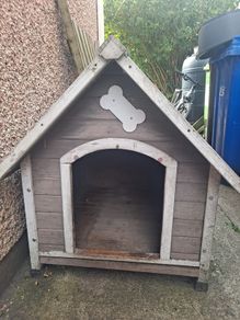 Medium Dog Kennel & bed