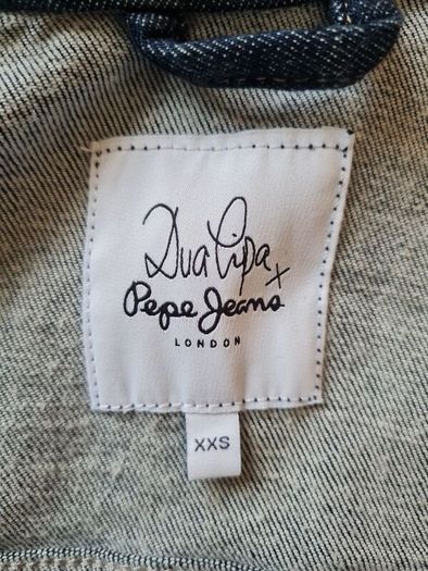 Pepe jeans dua lipa denim jacket Size xxs pit to pit 17" in like new condition