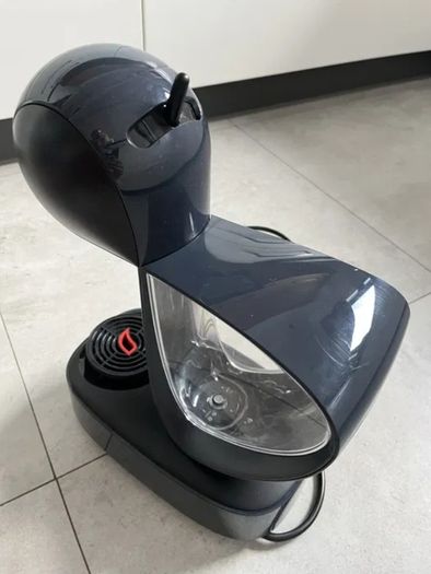 De'Longhi Infinissima Nescafe Dolce Gusto capsule pods coffee machine