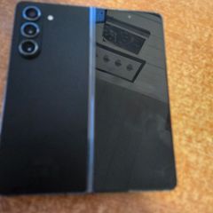 Samsung Galaxy Z Fold 5