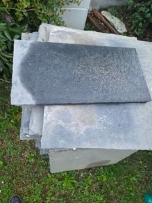 29 Grey Paving Slabs 60x60cm + 1 Half Slab