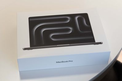 MacBook Pro M5 1TB SSD - Apple M5