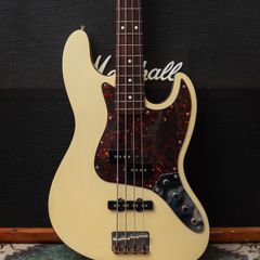 Fender Aerodyne Jazz Bass 2007-2010 - Olympic White