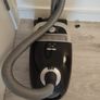 Miele Vacuum cleaner Image 4