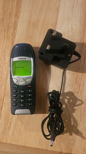 Nokia 6210 Vintage Mobile Phone
