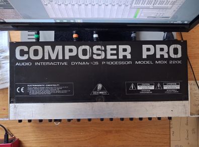 Behringer MDX 2200 Compressor