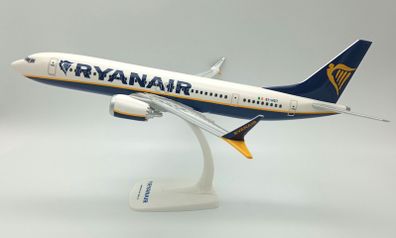 Boeing 737- MAX 8 - Ryanair EI-HGT Free Post