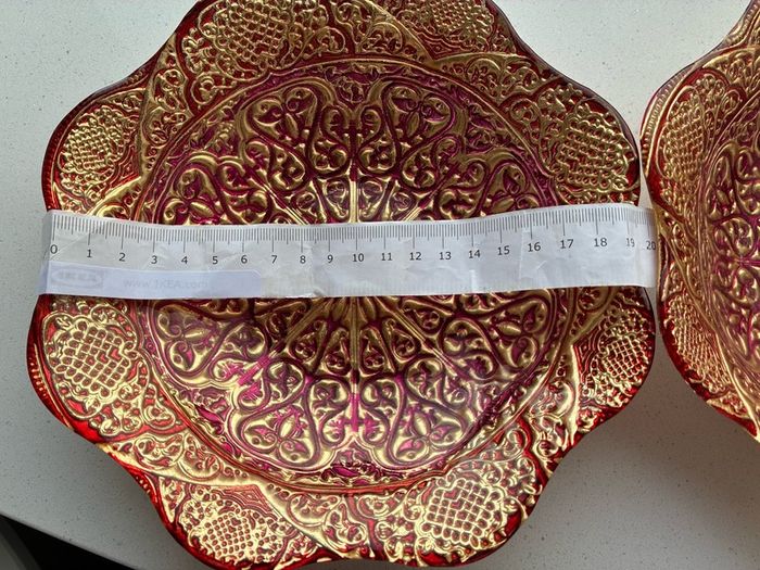 Glass, embossed Xmas bowls (set of 2)