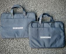 Free Samsung bags.
