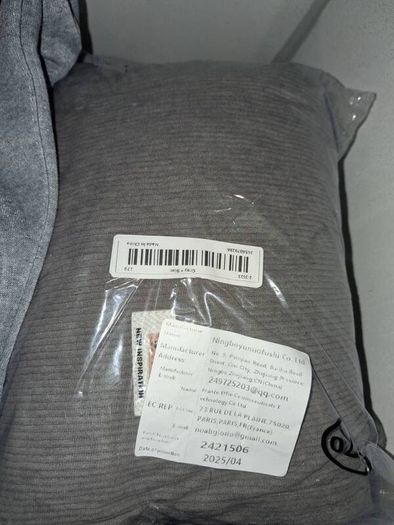 big bundle of teen boys clothes