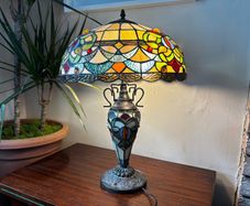 Tiffany style table lamps