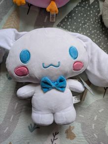 Cinnamon Roll soft toy