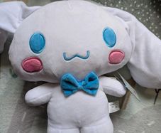 Cinnamon Roll soft toy