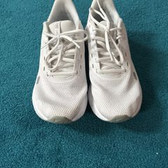nike revolution 5 white