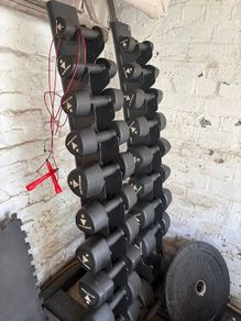 dumbell rack of 1kgs-10kgs