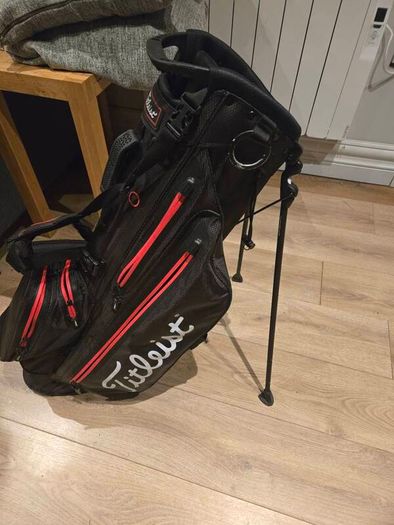 Titleist Players StaDry Golf Stand bag